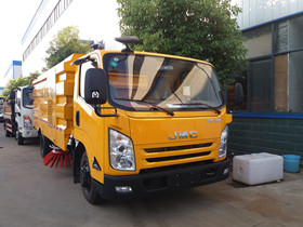 江鈴凱銳掃路車(新款)