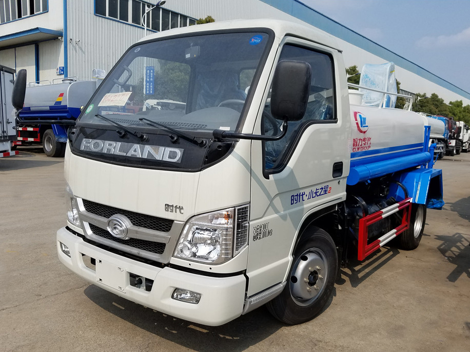 ����С��2����ˮ܇