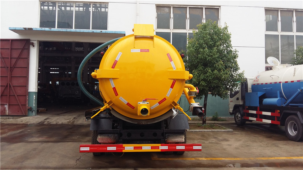 �|�L���������8������